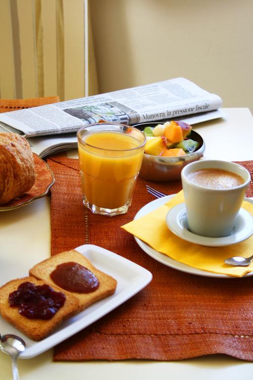 Alla Corte Del Picchio Room & Breakfast Castel Guelfo Di Bologna Exteriör bild